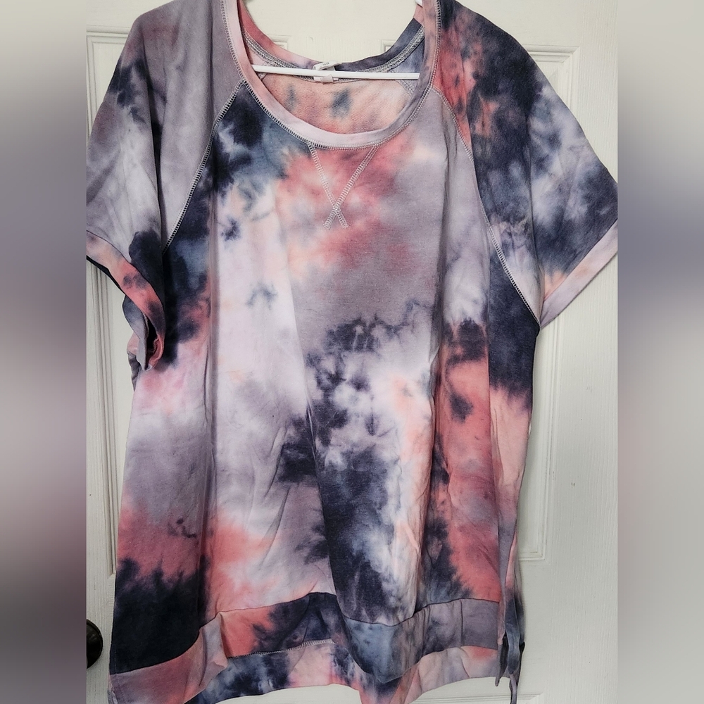 LIVI lightweight pullover